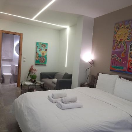 Eros Welcome Stay Downtown Studio - Explore Center By Foot - Close To Helexpo & University Солун Екстериор снимка